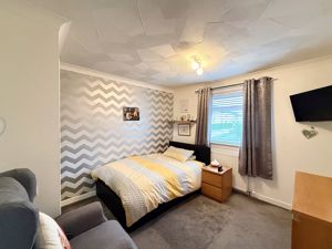 Photo 11- click for photo gallery